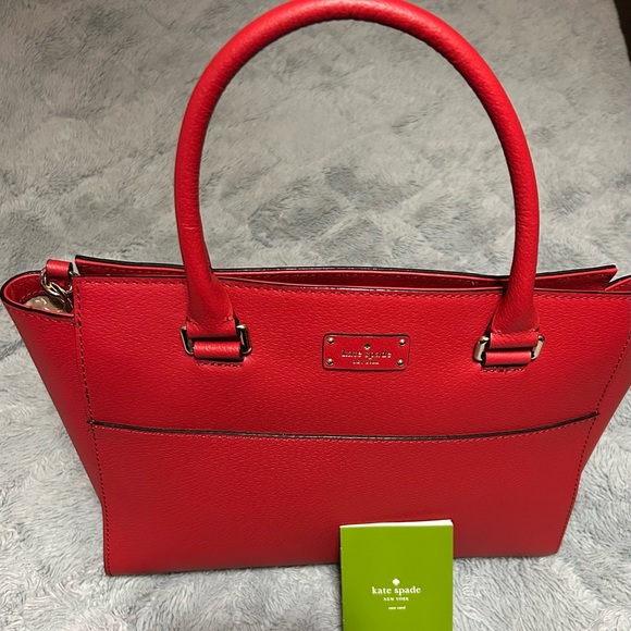 Brand New Kate Spade Grove Street Lana Satchel in Red - Picture 3 of 5